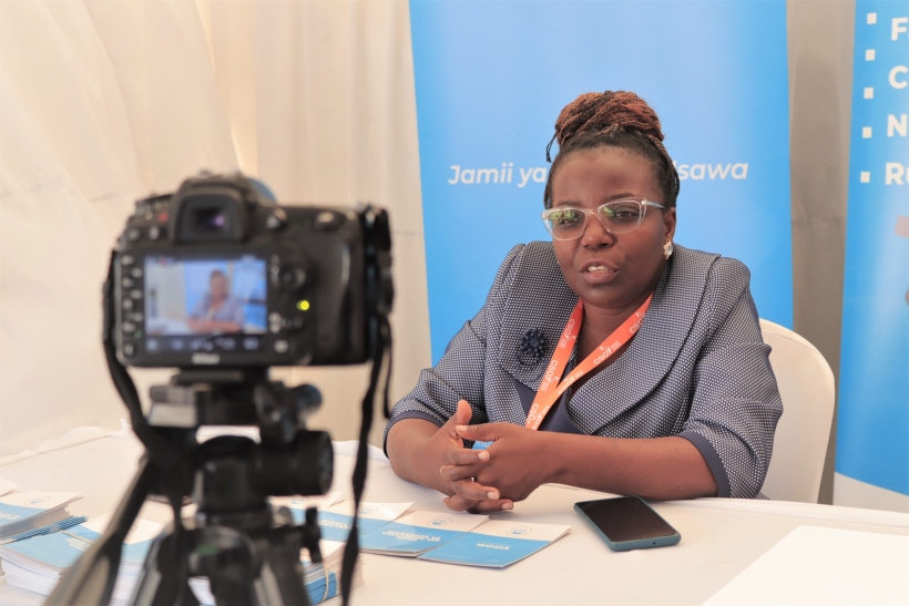 Civil society organizations (CSOs);Help society adapt technological changes